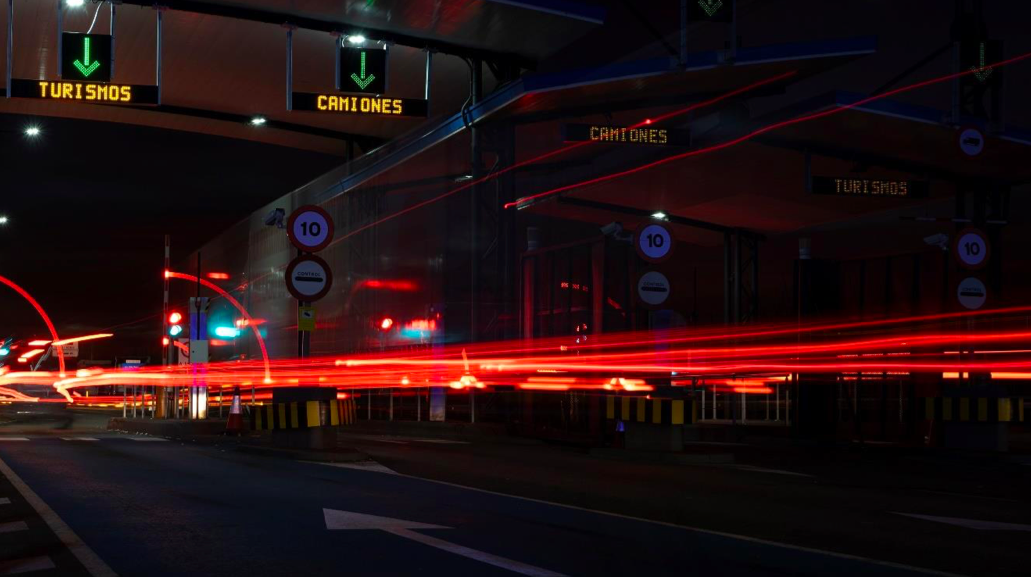 nuevos horarios en las puertas de conexión entre el port de barcelona y las zal